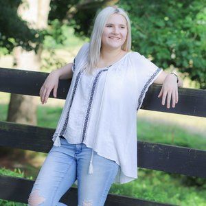 Meet your Posher, Amalee